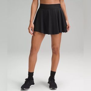 Lululemon Size 8 Excellent Condition Court Rival High Rise Skort